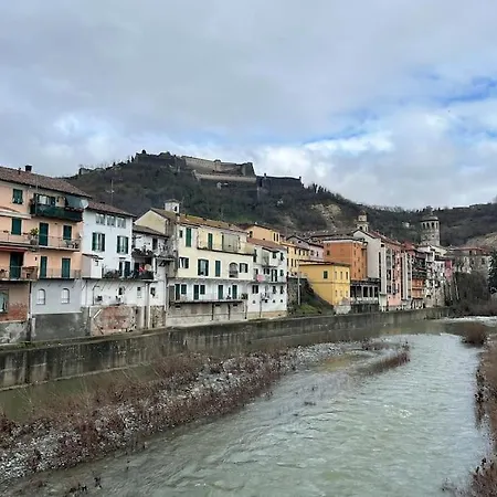 Falesia Del Neirone Holiday home *